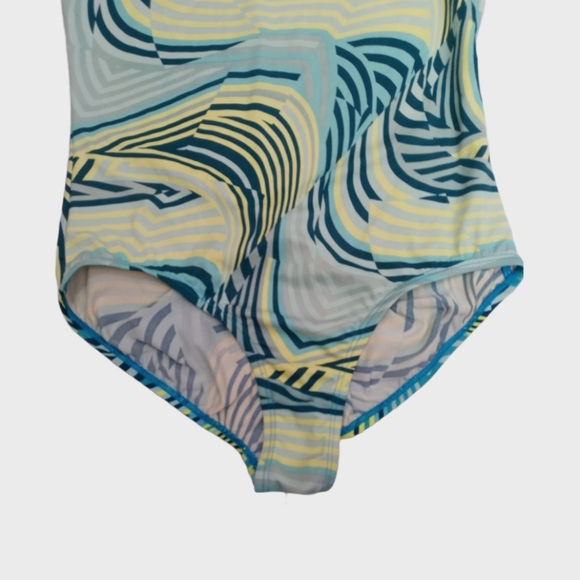 Nike Swimsuit / Yellow/Aquamarine/Navy Blue Color XL 156-166 CM 13-15 YRS Size - Picture 8 of 14